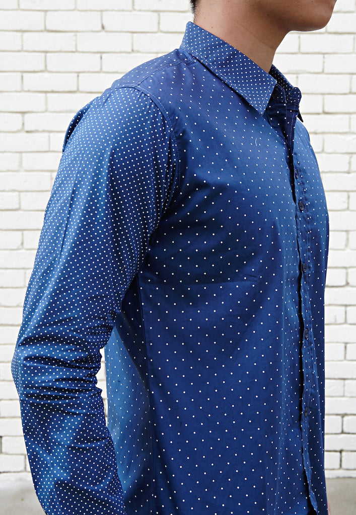 BIJOU BLUE SHIRT X WHITE DOTS; WIDE (BODY); NARROW (SLEEVE) johnnylucy BIJOU BLUE SHIRT X WHITE DOTS; WIDE (BODY); NARROW (SLEEVE) johnnylucy